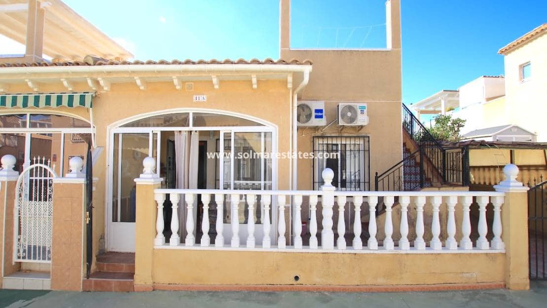 Bungalow de 2 habitaciones en Los Balcones en venta con piscina - 135.000 € (Ref: 9449739)