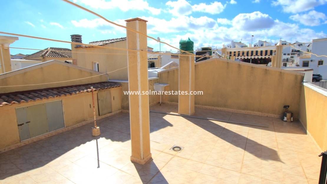 Bungalow de 2 habitaciones en Los Balcones en venta con piscina - 135.000 € (Ref: 9449739)
