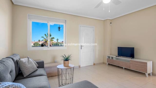 2 slaapkamer Appartement te koop in Doña Pepa, Rojales met zwembad - € 169.000 (Ref: 9449740)