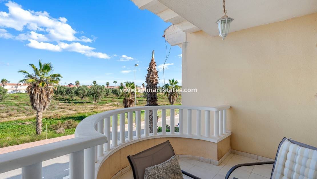 2 chambre Appartement à vendre à Dona Pepa avec piscine - 169 000 € (Ref: 9449740)