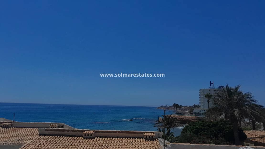 1 Zimmer Apartment zu verkaufen in Playa Flamenca mit Pool - 269.500 € (Ref: 9449741)