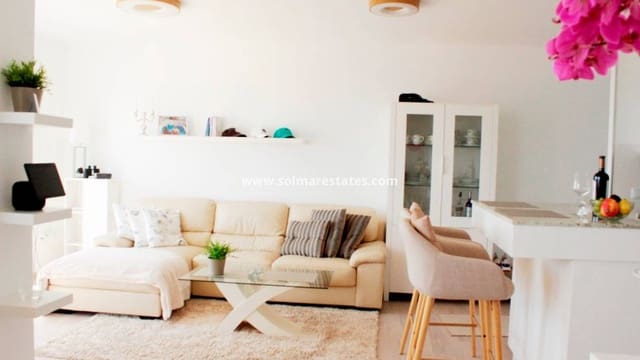 1 Zimmer Apartment zu verkaufen in Playa Flamenca, Orihuela mit Pool - 269.500 € (Ref: 9449741)