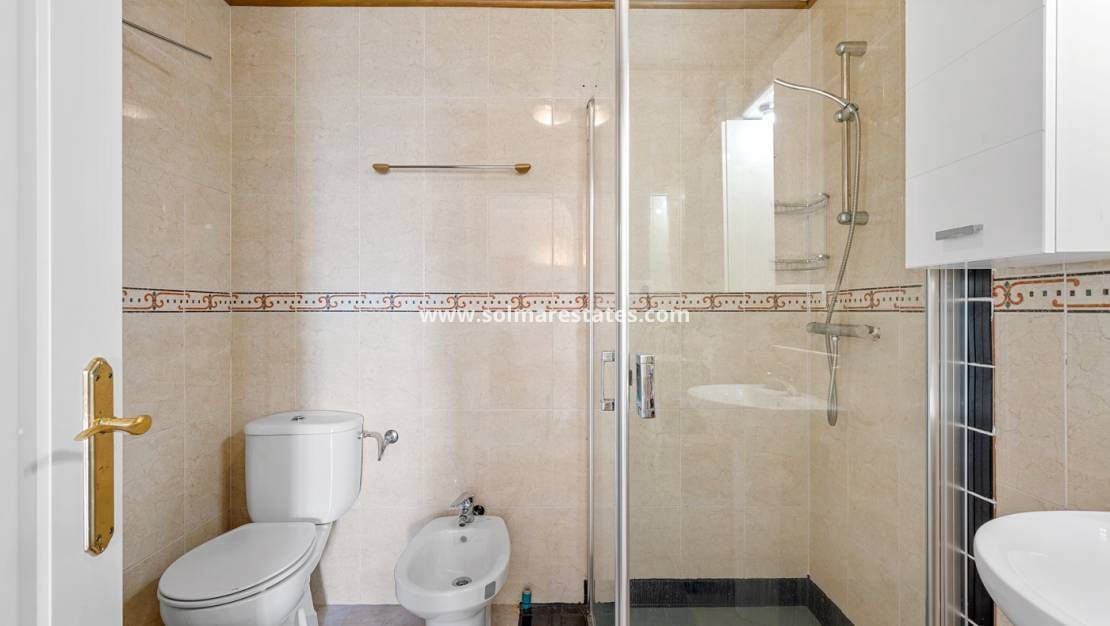 2 chambre Maison de Ville à vendre à Ciudad Quesada avec piscine - 195 000 € (Ref: 9449742)