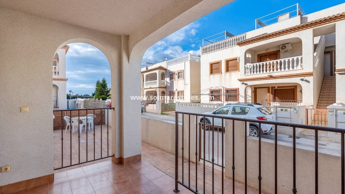 2 slaapkamer Appartement te koop in Daya Vieja met zwembad - € 105.000 (Ref: 9449743)