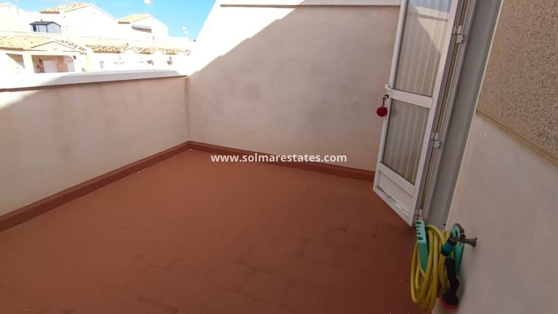 2 bedroom Townhouse for sale in Playa Flamenca with pool - € 185,000 (Ref: 9449744)