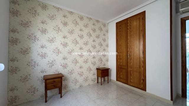 2 quarto Apartamento para venda em Torreblanca, Torrevieja com piscina - 159 000 € (Ref: 9449746)