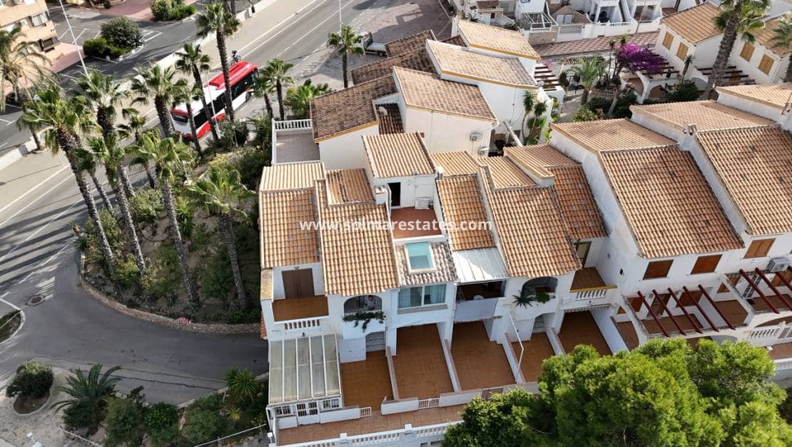 2 quarto Apartamento para venda em Torrevieja com piscina - 159 000 € (Ref: 9449746)