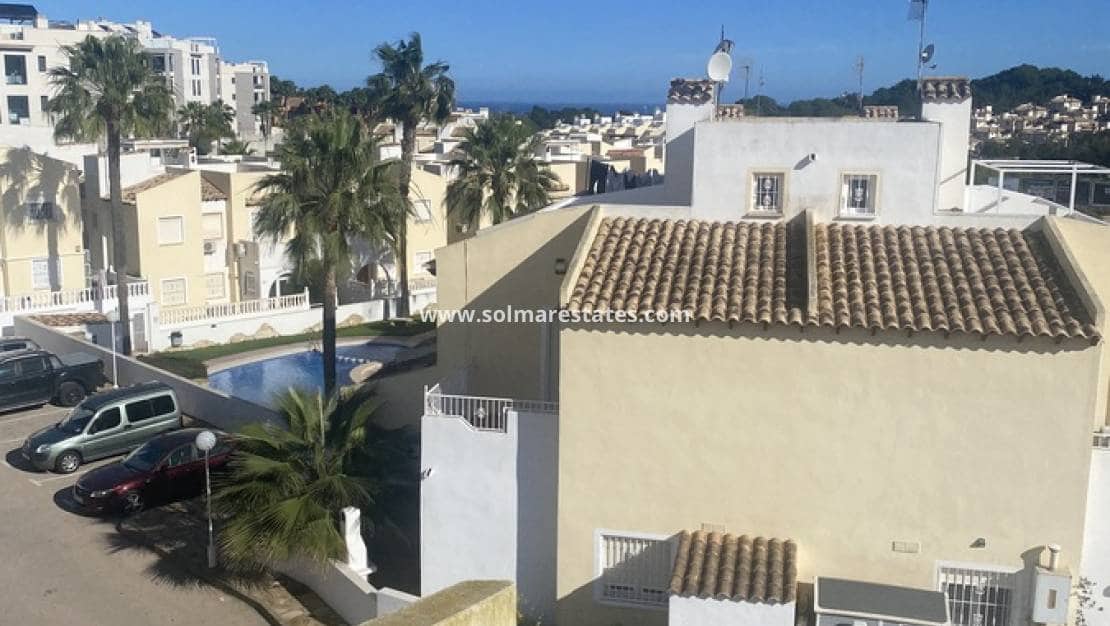 3 makuuhuone Omakotitalo myytävänä paikassa Villamartin mukana uima-altaan - 175 000 € (Ref: 9449747)