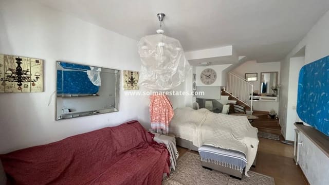 3 makuuhuone Omakotitalo myytävänä paikassa Villamartin, Orihuela mukana uima-altaan - 175 000 € (Ref: 9449747)