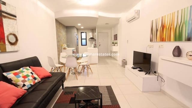 2 slaapkamer Appartement te koop in La Zenia, Orihuela met zwembad - € 279.500 (Ref: 9451503)