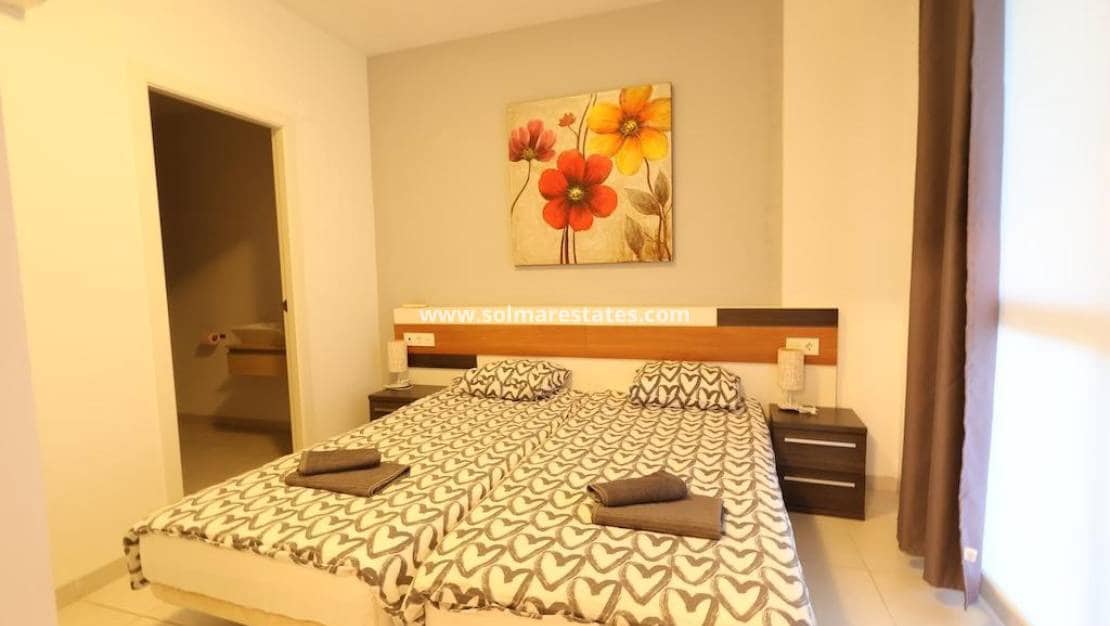 2 Zimmer Apartment zu verkaufen in La Zenia mit Pool - 279.500 € (Ref: 9451503)