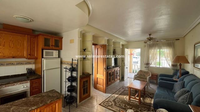 Pareado de 2 habitaciones en Cabo Roig, Orihuela en venta con piscina - 160.000 € (Ref: 9451505)