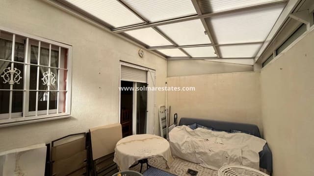 Pareado de 2 habitaciones en Cabo Roig, Orihuela en venta con piscina - 160.000 € (Ref: 9451505)