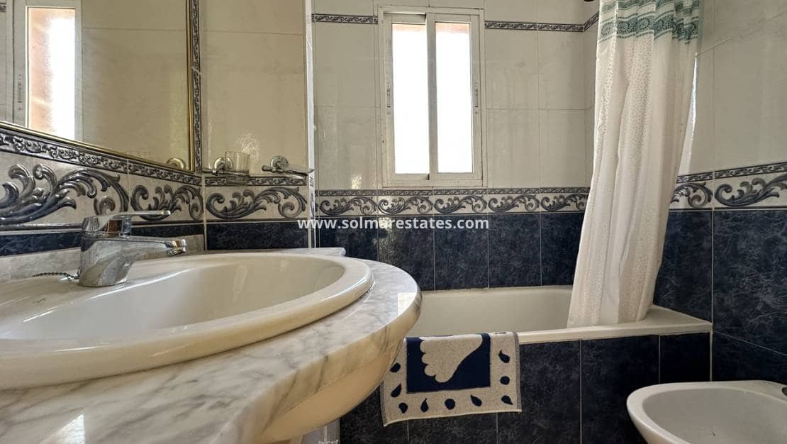 2 bedroom Semi-detached Villa for sale in Cabo Roig with pool - € 160,000 (Ref: 9451505)