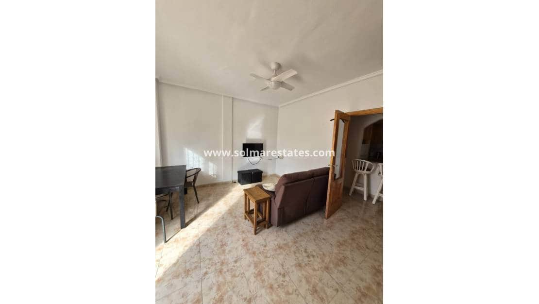 Casa de 5 habitaciones en Playa Flamenca en venta con piscina - 278.000 € (Ref: 9462673)