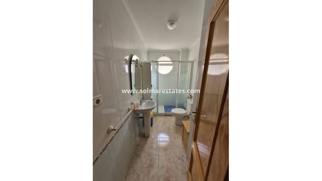 5 soverom Hus til salgs i Playa Flamenca, Orihuela med svømmebasseng - € 278 000 (Ref: 9462673)