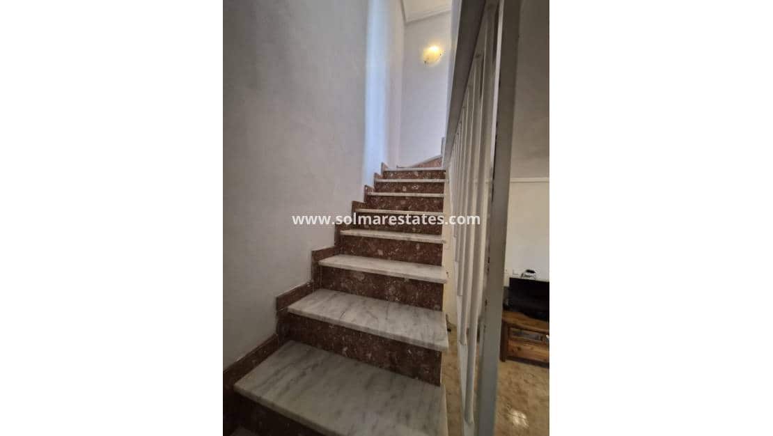 Casa de 5 habitaciones en Playa Flamenca en venta con piscina - 278.000 € (Ref: 9462673)