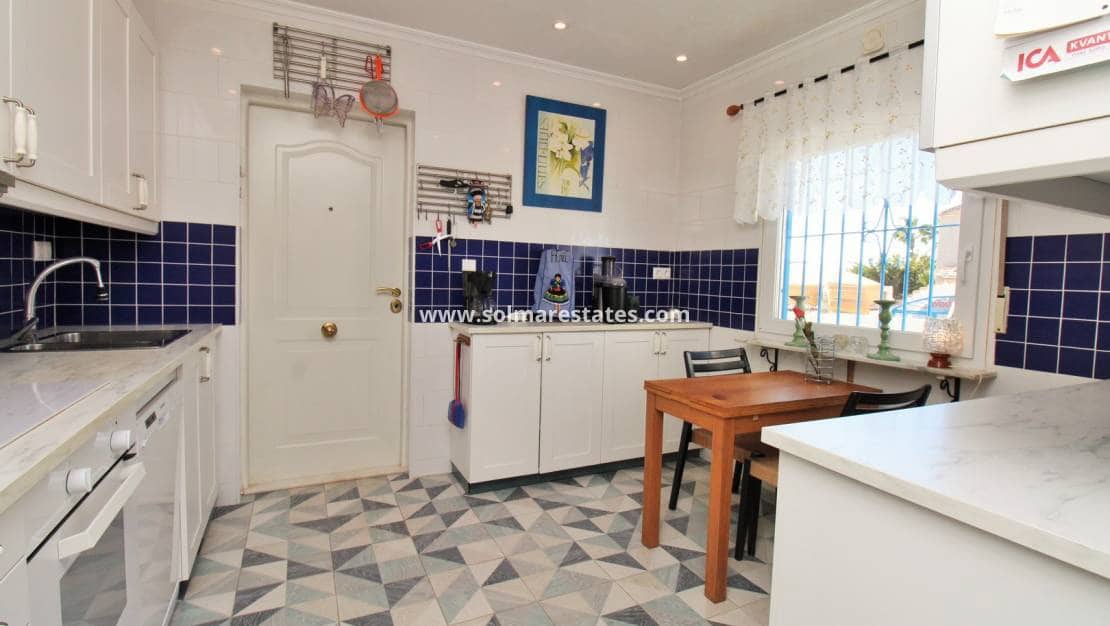 2 makuuhuone Huvila myytävänä paikassa La Siesta mukana uima-altaan - 279 000 € (Ref: 9462792)