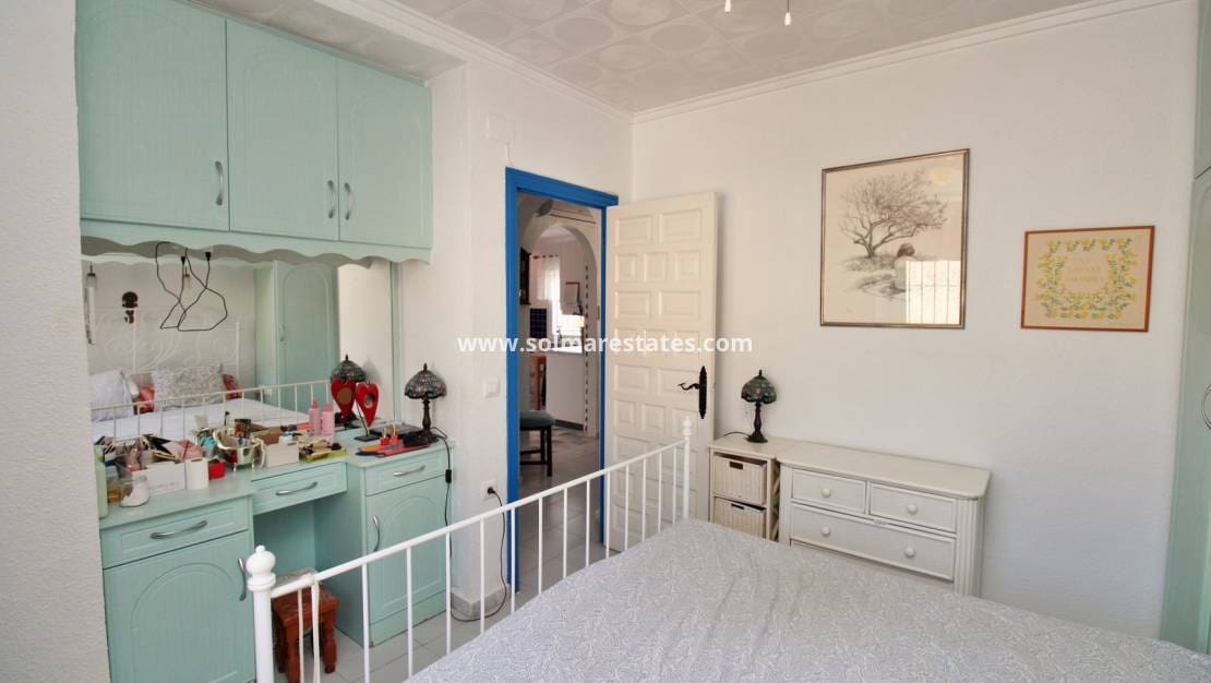 2 makuuhuone Huvila myytävänä paikassa La Siesta mukana uima-altaan - 279 000 € (Ref: 9462792)