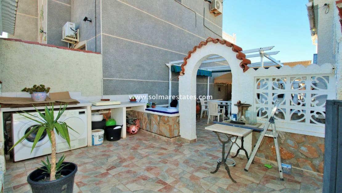 2 makuuhuone Huvila myytävänä paikassa La Siesta mukana uima-altaan - 279 000 € (Ref: 9462792)