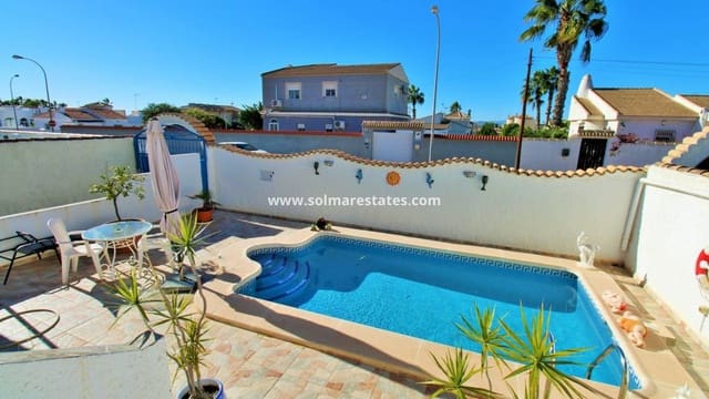 2 makuuhuone Huvila myytävänä paikassa La Siesta, Torrevieja mukana uima-altaan - 279 000 € (Ref: 9462792)