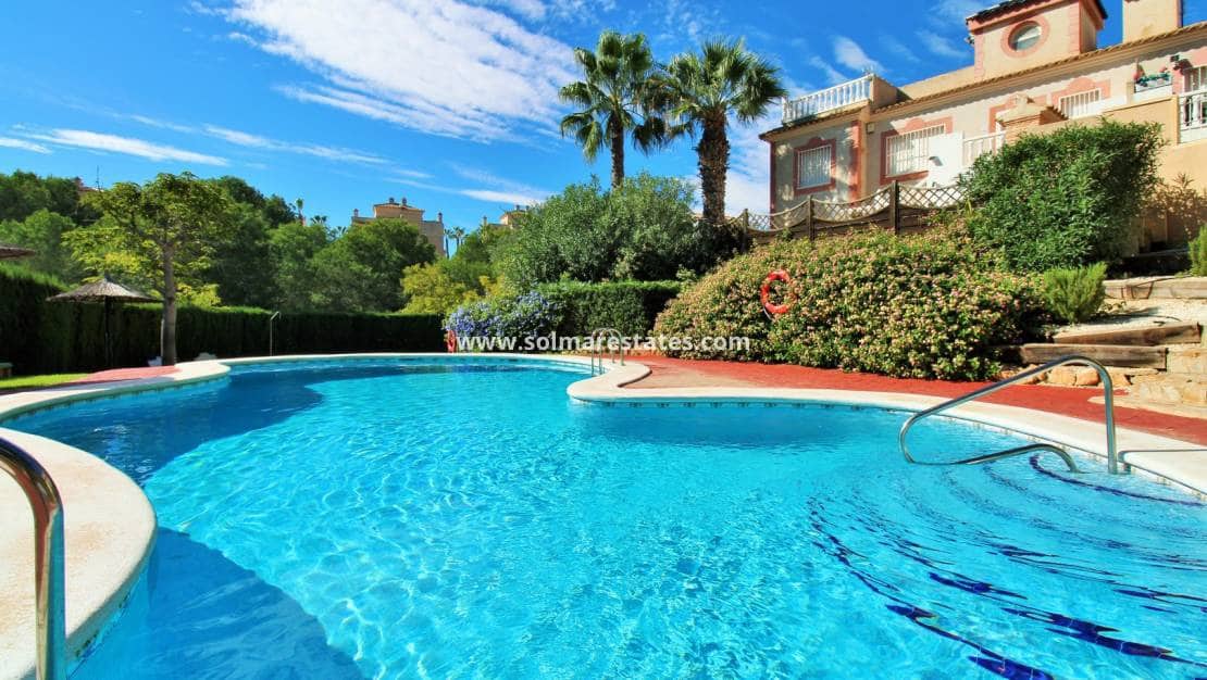 Apartamento de 2 habitaciones en Playa Flamenca en venta con piscina - 199.000 € (Ref: 9462793)