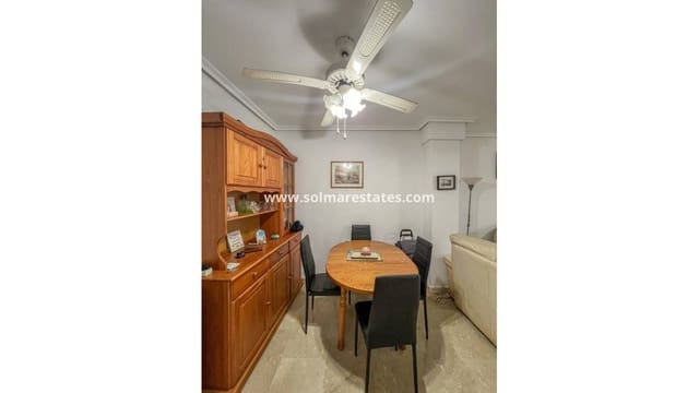 Apartamento de 2 habitaciones en Playa Flamenca, Orihuela en venta con piscina - 165.000 € (Ref: 9465048)