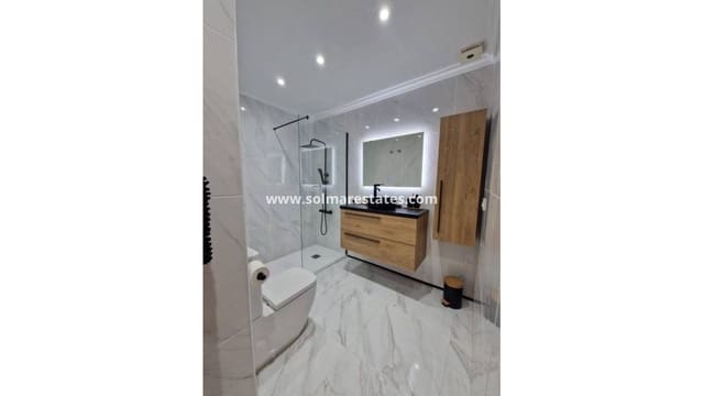 3 sypialnia Dom blizniak na sprzedaż w Playa Flamenca, Orihuela - 297 000 € (Ref: 9465921)