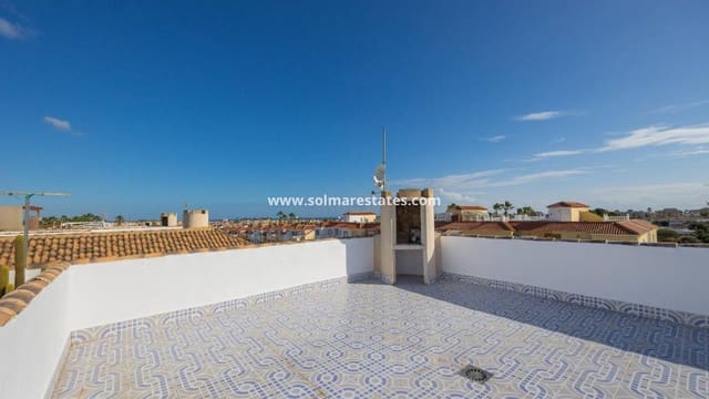 2 bedroom Apartment for sale in Cabo Roig, Orihuela with pool - € 145,000 (Ref: 9469903)