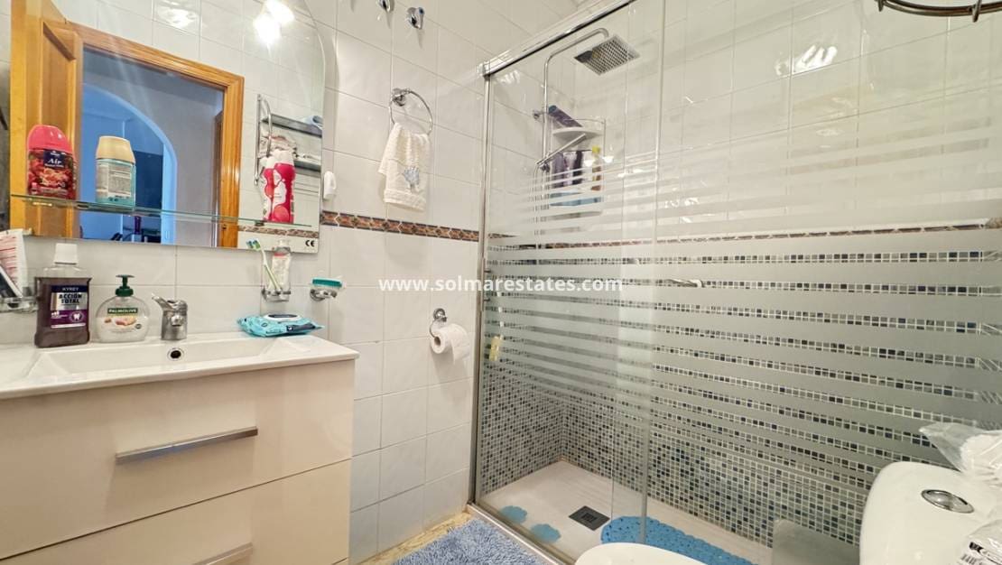 2 bedroom Apartment for sale in La Florida with pool - € 129,995 (Ref: 9469904)