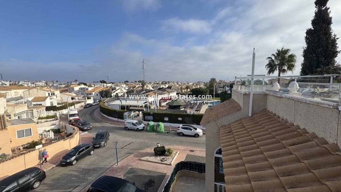 2 bedroom Apartment for sale in La Florida with pool - € 129,995 (Ref: 9469904)