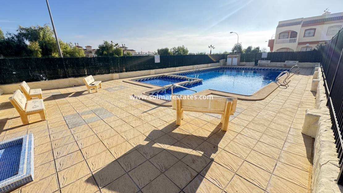 2 bedroom Apartment for sale in La Florida with pool - € 129,995 (Ref: 9469904)