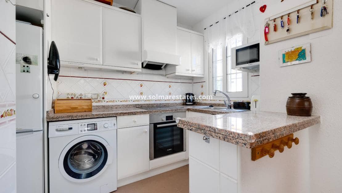 3 chambre Maison de Ville à vendre à Playa Flamenca avec piscine - 239 500 € (Ref: 9469906)