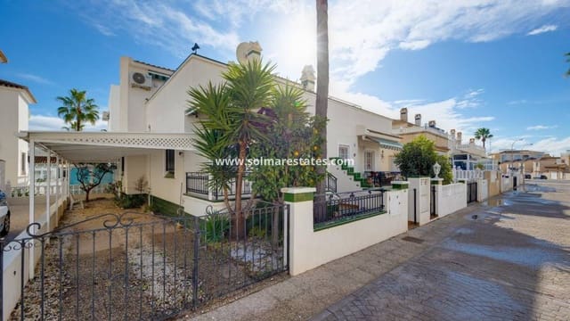 3 chambre Maison de Ville à vendre à Playa Flamenca, Orihuela avec piscine - 239 500 € (Ref: 9469906)