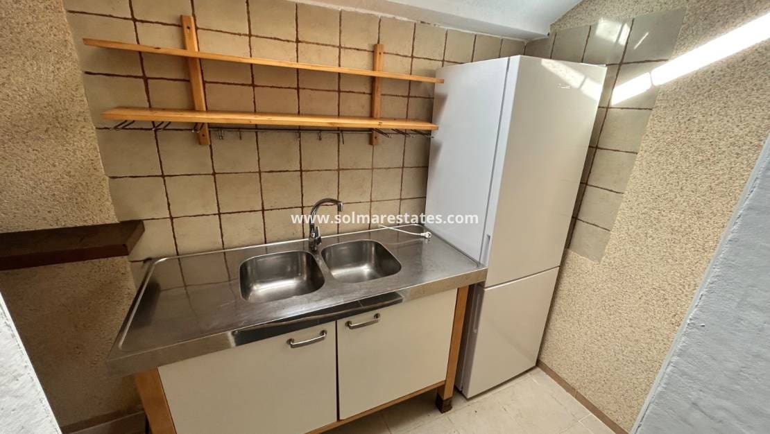 2 slaapkamer Huis te koop in El Chaparral met zwembad - € 149.999 (Ref: 9473210)