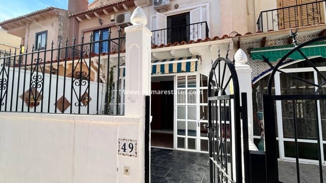 2 makuuhuone Omakotitalo myytävänä paikassa El Chaparral, Torrevieja mukana uima-altaan - 149 999 € (Ref: 9473210)