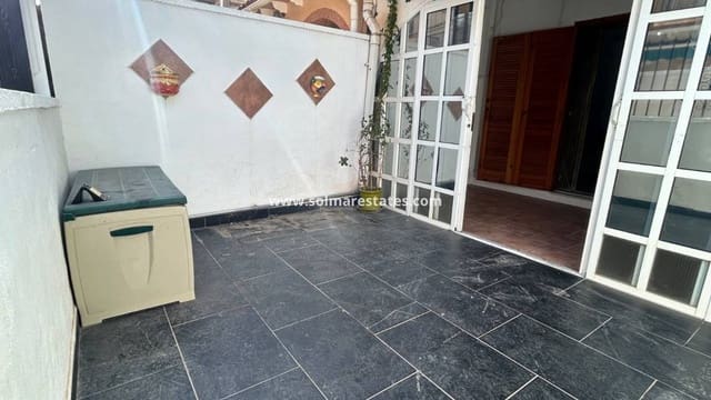 2 makuuhuone Omakotitalo myytävänä paikassa El Chaparral, Torrevieja mukana uima-altaan - 149 999 € (Ref: 9473210)
