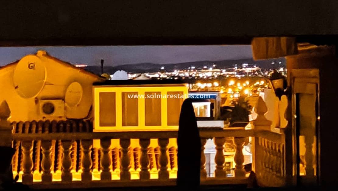 2 slaapkamer Huis te koop in El Chaparral met zwembad - € 149.999 (Ref: 9473210)