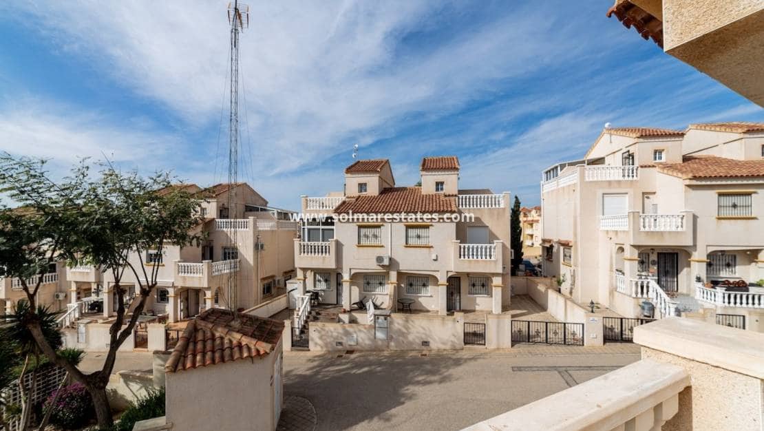 2 sovrum Hus till salu i Villamartin med pool - 149 000 € (Ref: 9473211)