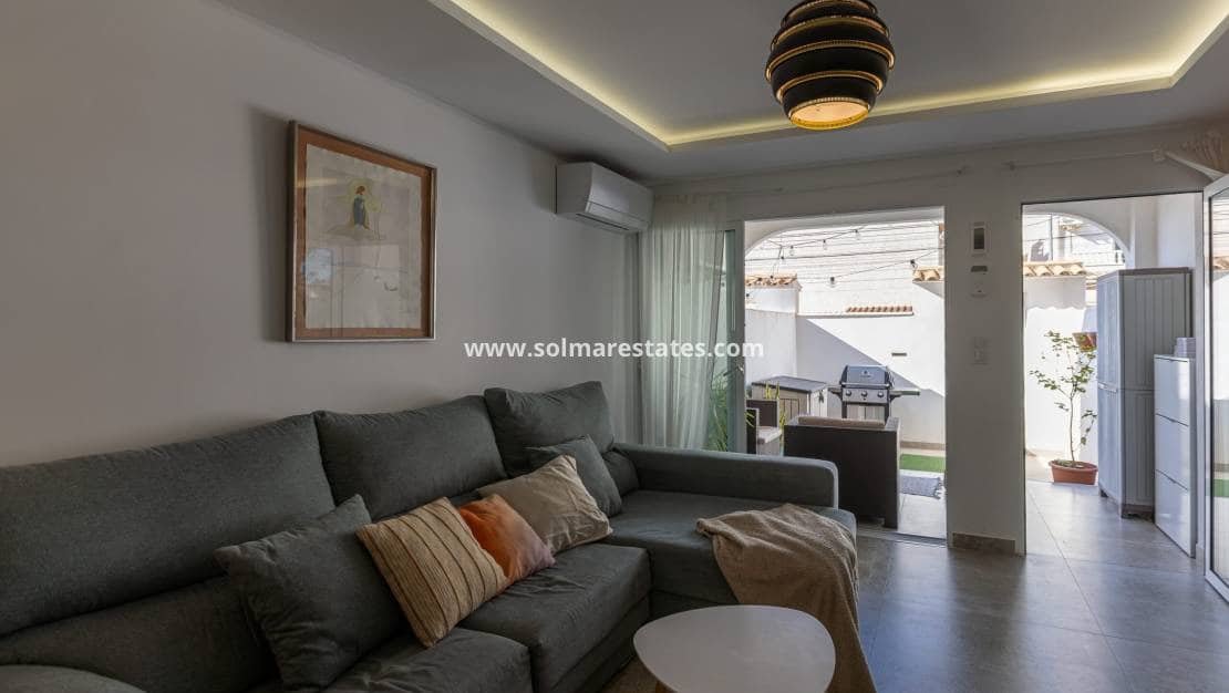 3 chambre Maison de Ville à vendre à Aguas Nuevas avec piscine - 205 000 € (Ref: 9473415)