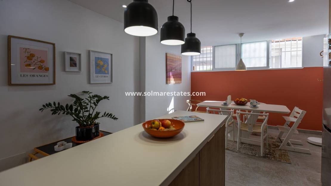 3 chambre Maison de Ville à vendre à Aguas Nuevas avec piscine - 205 000 € (Ref: 9473415)