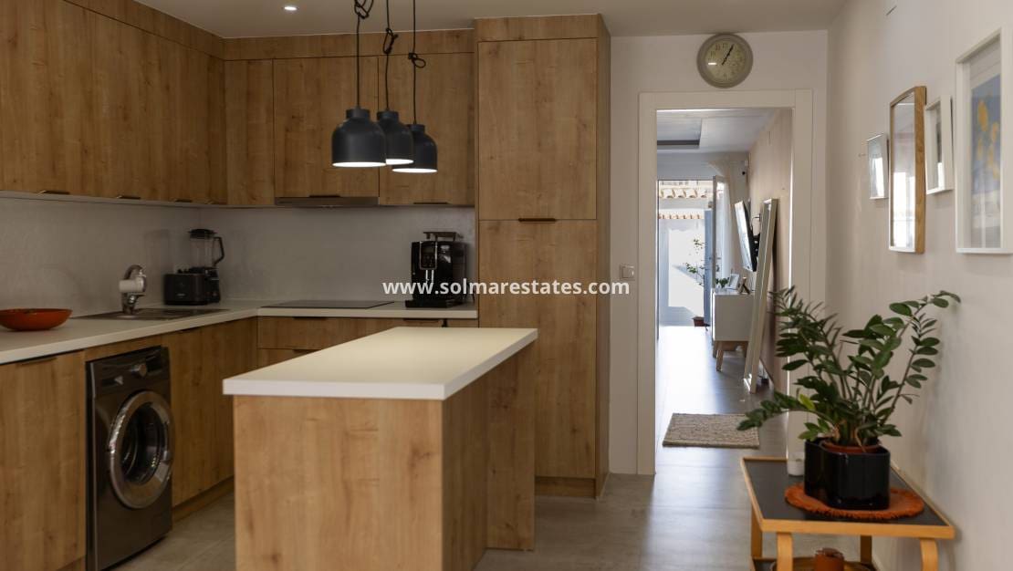 3 chambre Maison de Ville à vendre à Aguas Nuevas avec piscine - 205 000 € (Ref: 9473415)