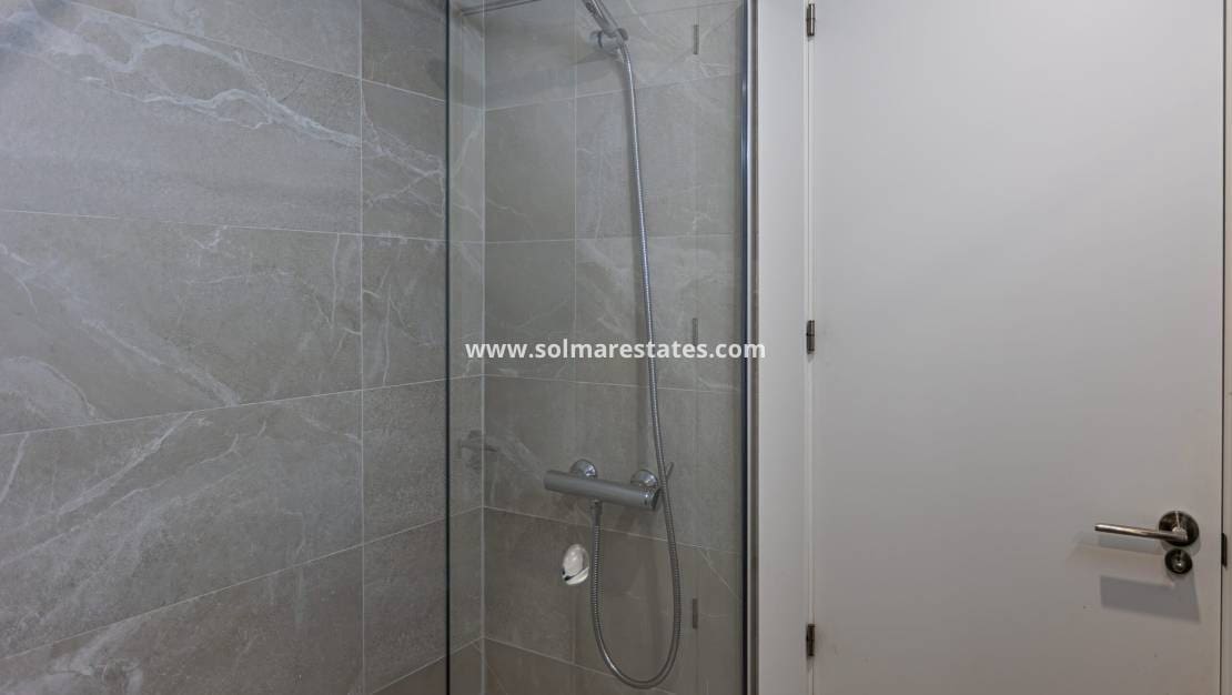 3 chambre Maison de Ville à vendre à Aguas Nuevas avec piscine - 205 000 € (Ref: 9473415)