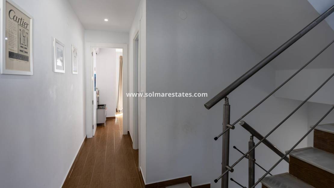 3 chambre Maison de Ville à vendre à Aguas Nuevas avec piscine - 205 000 € (Ref: 9473415)