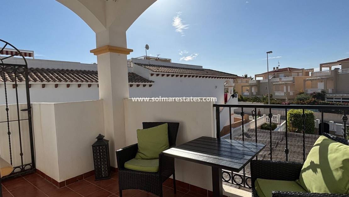 2 slaapkamer Appartement te koop in Orihuela Costa met zwembad - € 169.950 (Ref: 9475569)