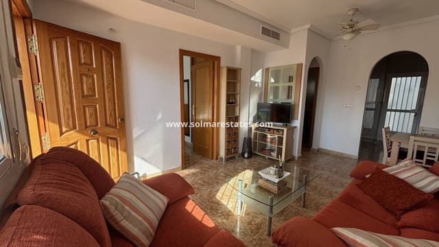 2 slaapkamer Appartement te koop in Punta Prima, Orihuela met zwembad - € 169.950 (Ref: 9475569)