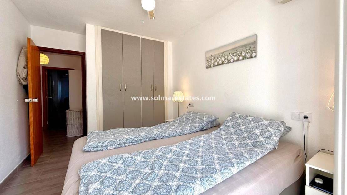 3 bedroom Townhouse for sale in Villamartin with pool - € 319,000 (Ref: 9483930)