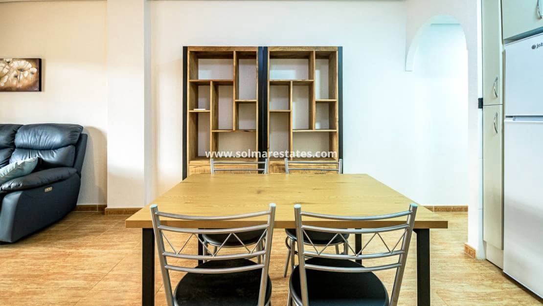 2 bedroom Apartment for sale in Playa Flamenca with pool - € 140,000 (Ref: 9484058)