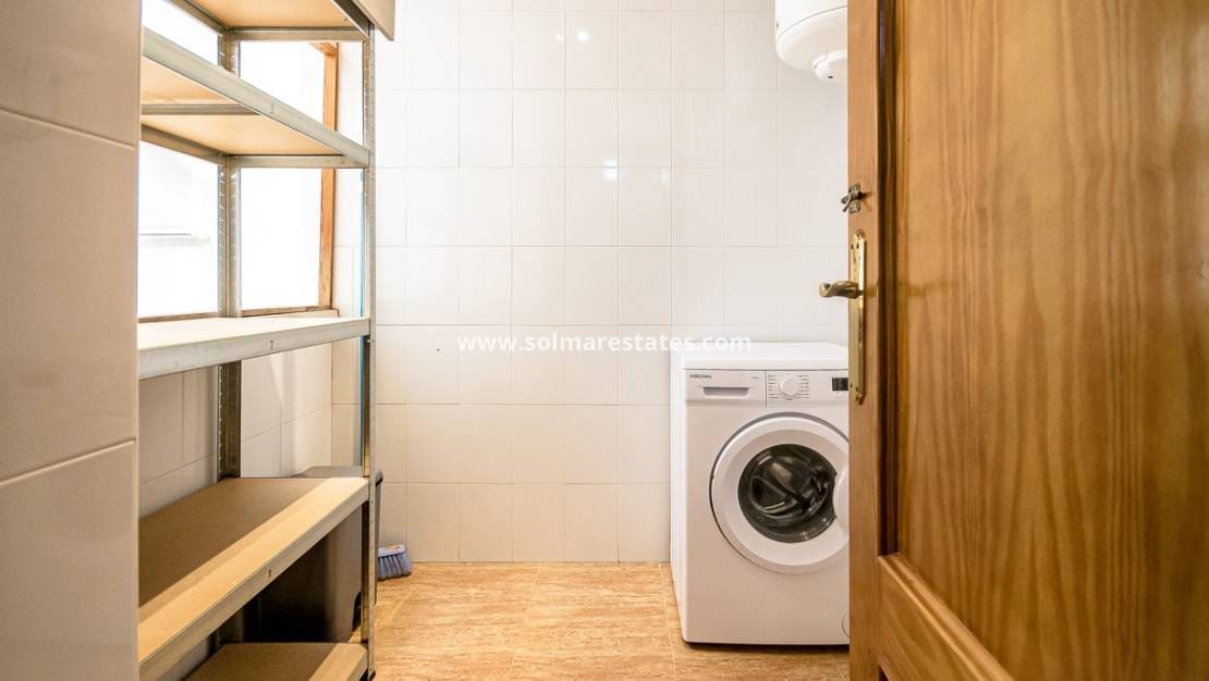 2 bedroom Apartment for sale in Playa Flamenca with pool - € 140,000 (Ref: 9484058)