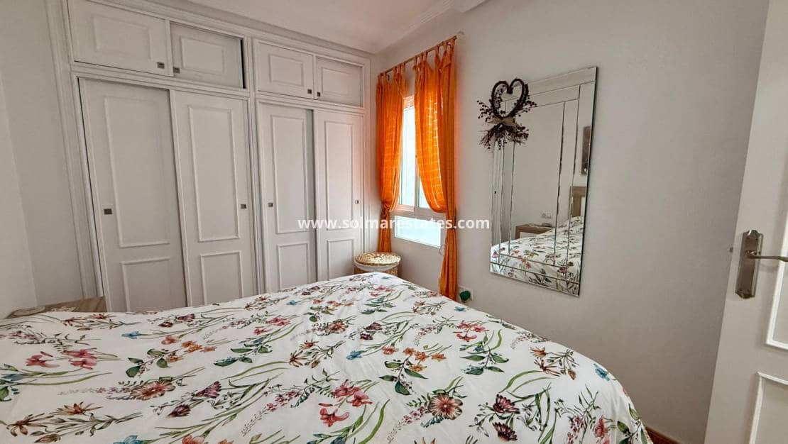 2 chambre Appartement à vendre à Playa Flamenca avec piscine - 146 000 € (Ref: 9485362)